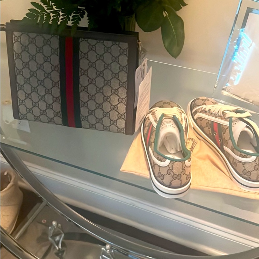 Gucci Shoes and Purse